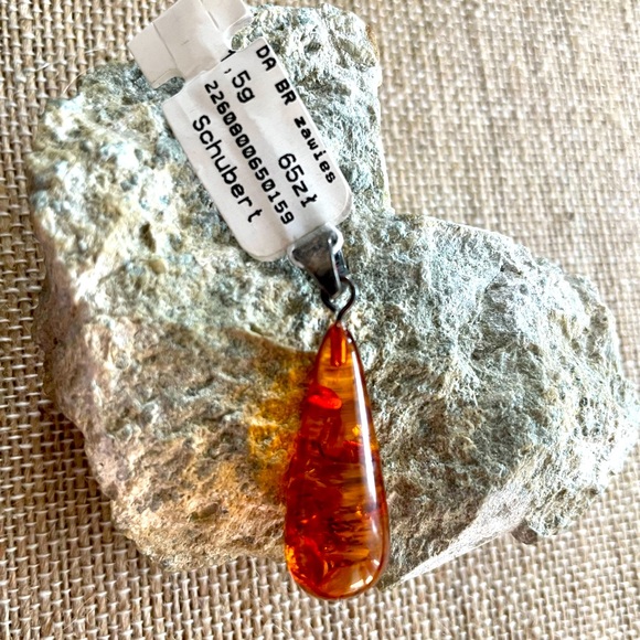 Amber pendant - Picture 2 of 4